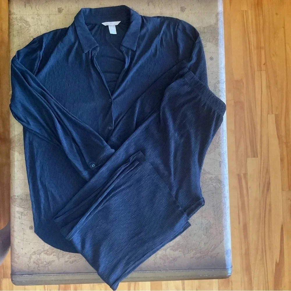H&M MATCHING CRINKLE SET SIZE MEDIUM BLACK LOUNGEWEAR - Picture 4 of 8